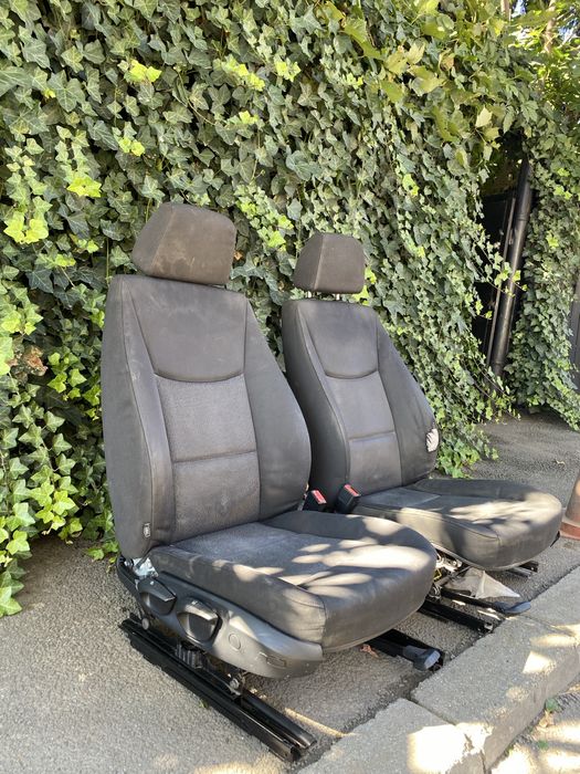 Scaune BMW E90 / E91 cu incalzire si module