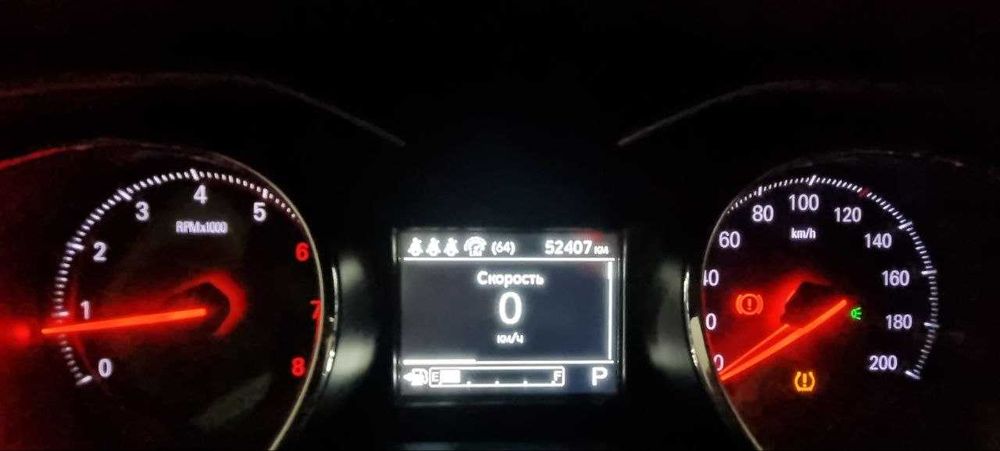 Onix Premier Plus 2024, rangi qora, yurgani 52 000 km