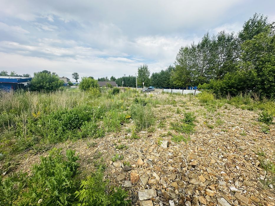 Продам угловой участок