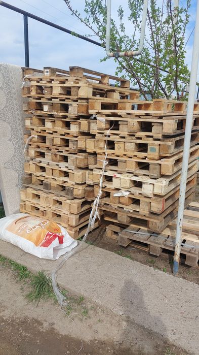 Продам поддоны паллеты