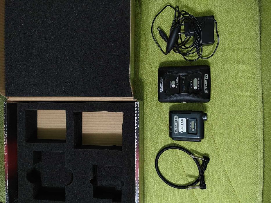 Transmitator Line 6 Relay G 30 wireless pt. chitara/vioara