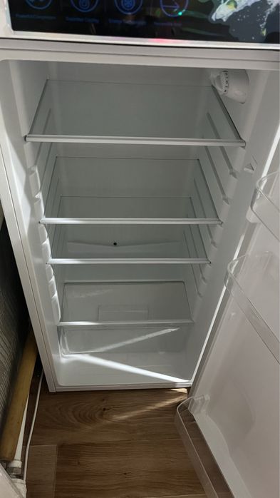 Продается холодильник в рабочем состояний 145/67