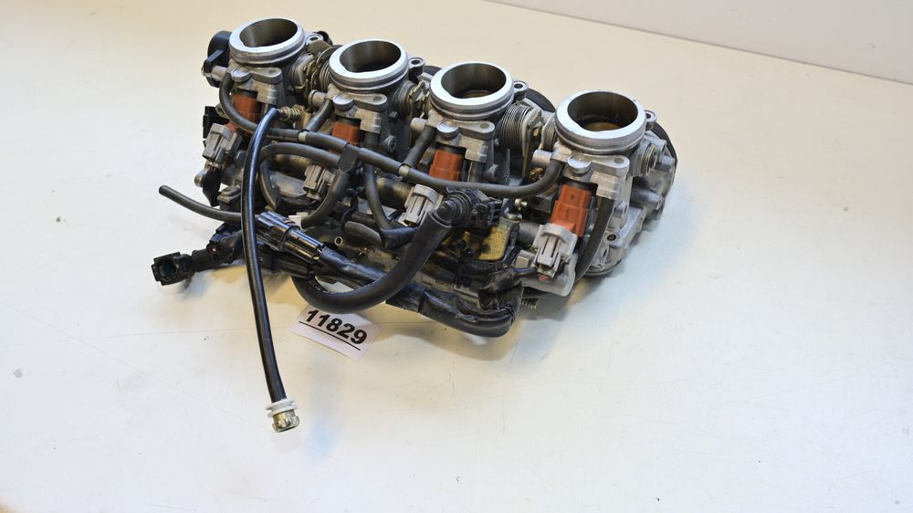 Rampa De Injectie Yamaha YZF R1 2002 2003 5PW admisie  TPS