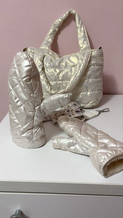 Сумка болоньевая белая