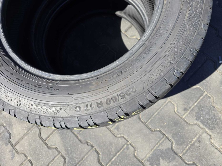 Anvelope Vara Continental Van Contact 235 60 17C