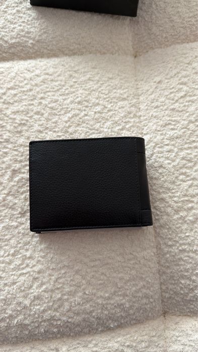 ЧИСТО НОВ Pierre cardin мъжки портфейл