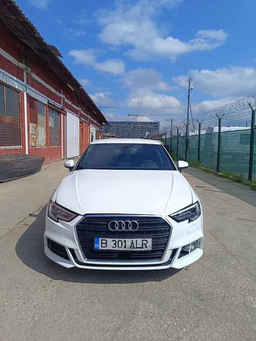 Audi A3 2018 SLine /B&O/S tronic/53000 km ușor avariat