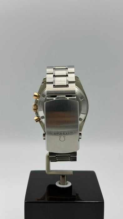 Omega Referință: 52220423006001, 42 mm, oțel, 2021, 7500€.