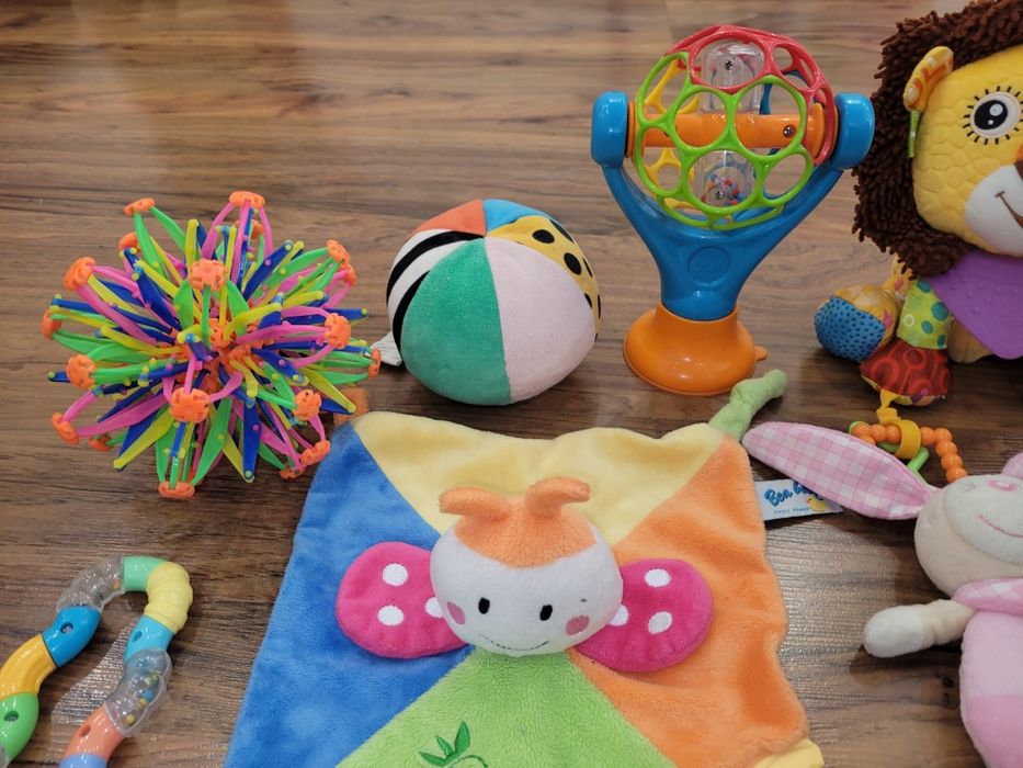 Голям лот бебешки играчки Playgro и др.