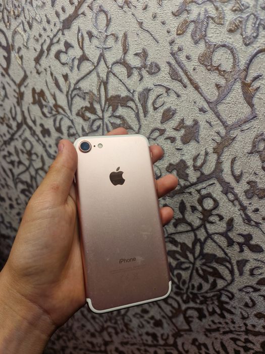 Iphone 7 продам идеал
