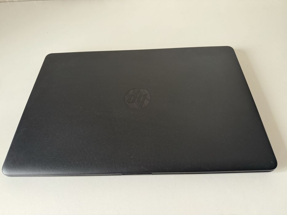 Продам ноутбук ho