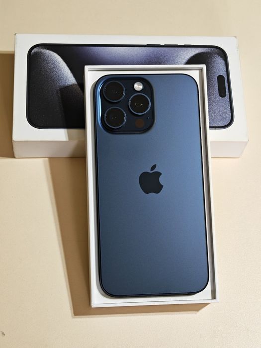 iPhone 15 Pro Max 256 gb akb 89