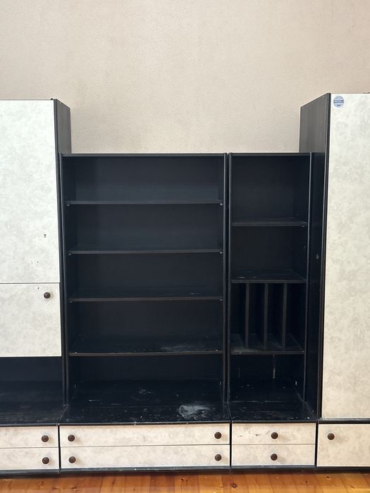 Продам хорошую стенку