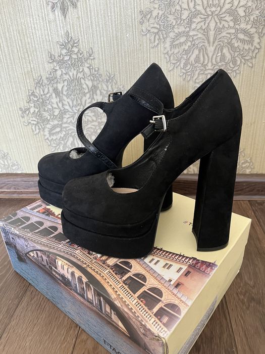 Туфли женские новые