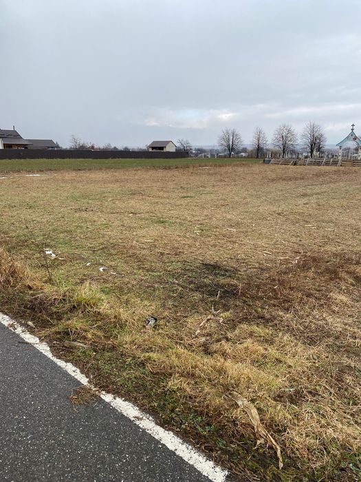 Teren de vanzare Boroaia