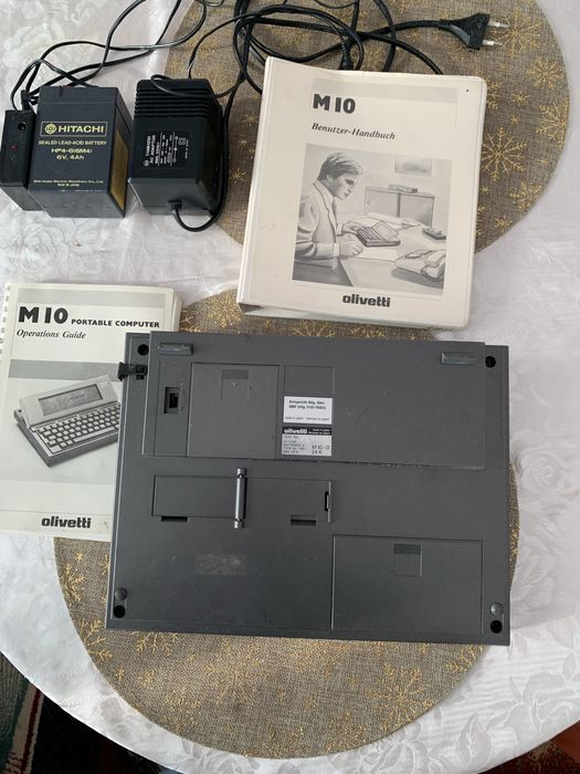 Olovetti M10 Ретро Компютър  Рядък Модел