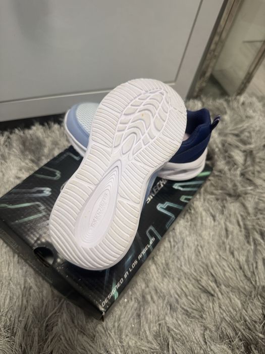 Adidasi Skechers cu luminite 25