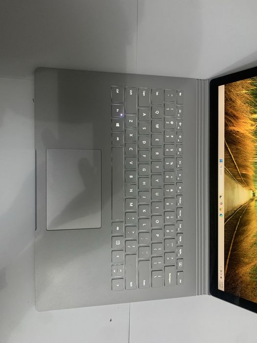 Microsoft Surface Laptop Book 3 8/256GB
