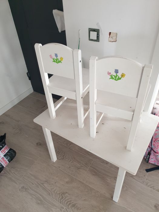 Masa cu scaune copii alb , lemn masiv