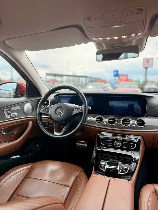 Mercedes Benz E400 4Matic AMG