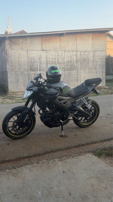 Vand yamaha mt 125 sau schimb cu auto