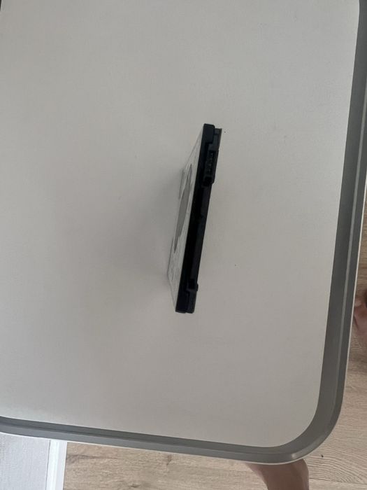 Жесткий диск Seagate Mobile HDD емкостью 1 ТБ