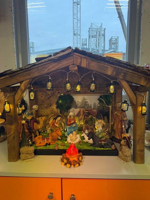 Дърводелски услуги!Изработка на дървени парапети конструкции декорации