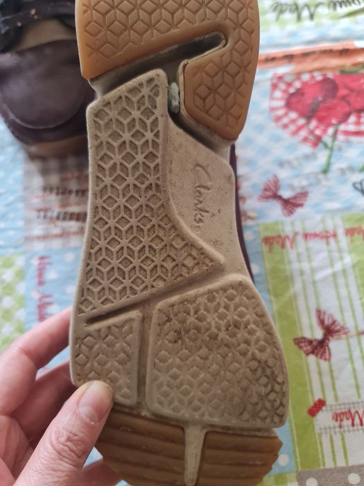Ghete de dama Clarks