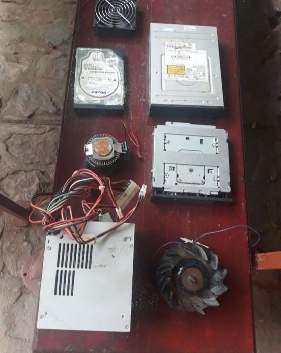 Ingelen digital receiver și piese pc functionale