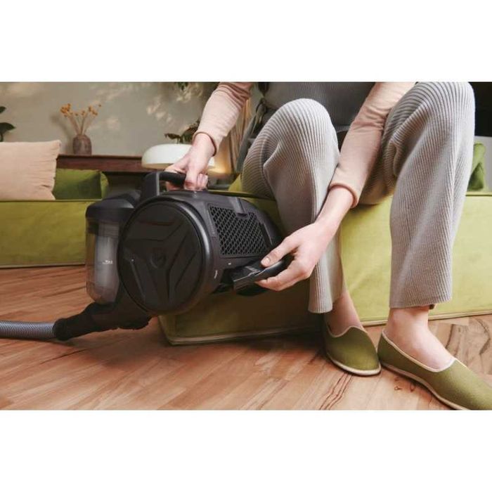 Нова прахосмукачка с контейнер HOOVER HP105HM - черна