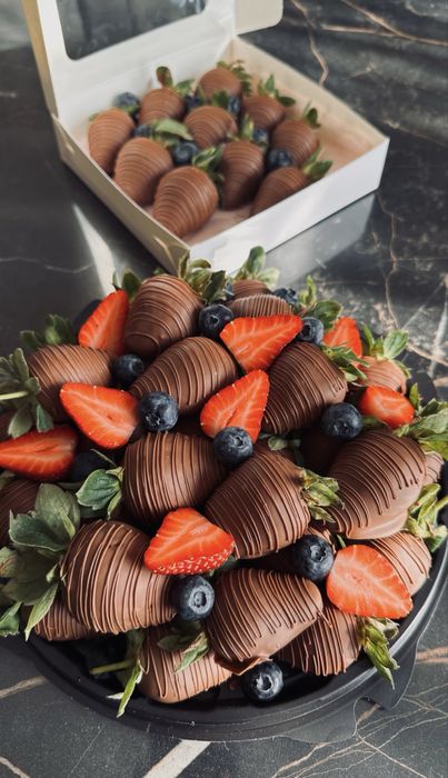 Клубника в Шоколаде вкусный