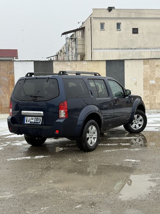 Nissan pathfinder 4x4 manual 2.5 diesel 7 locuri, variante !