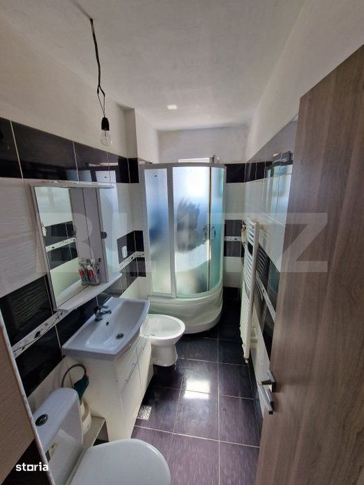 Apartament cu 2 camere, semidecomandat, 49 mp – Zona Lama