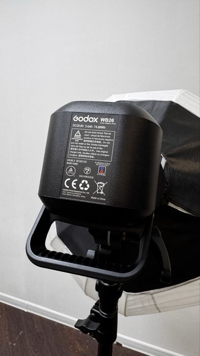 Срочно Godox AD600 pro