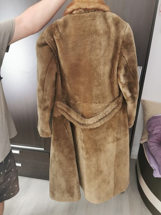 Haină de blană originală