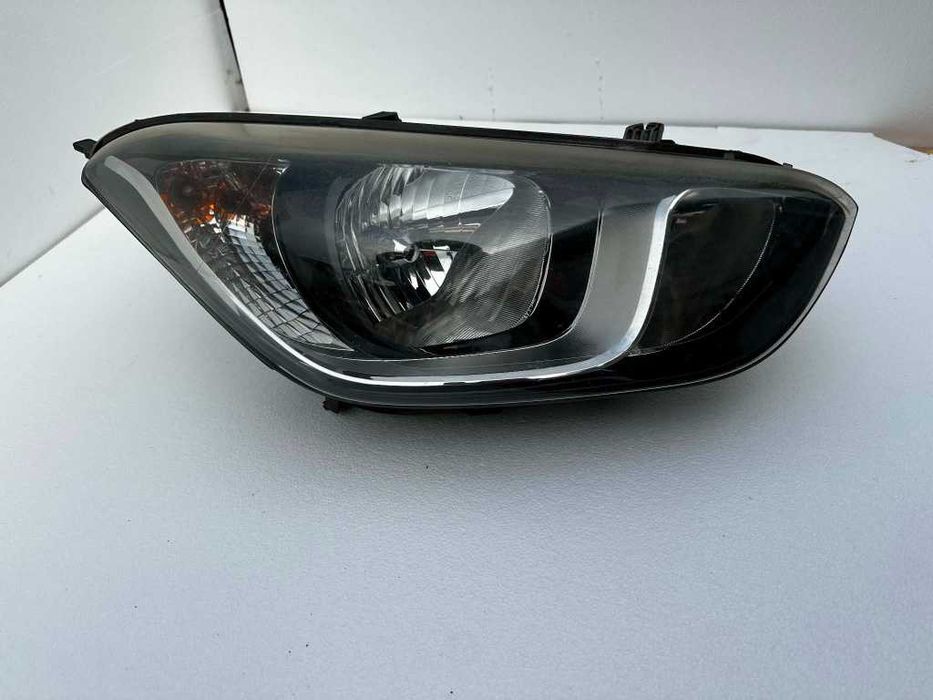 FAR Dreapta Halogen HYUNDAI i20 2014 92102-1J5