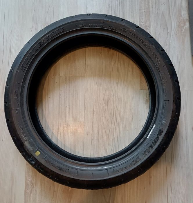 Bridgestone Battlax 160/60/R15