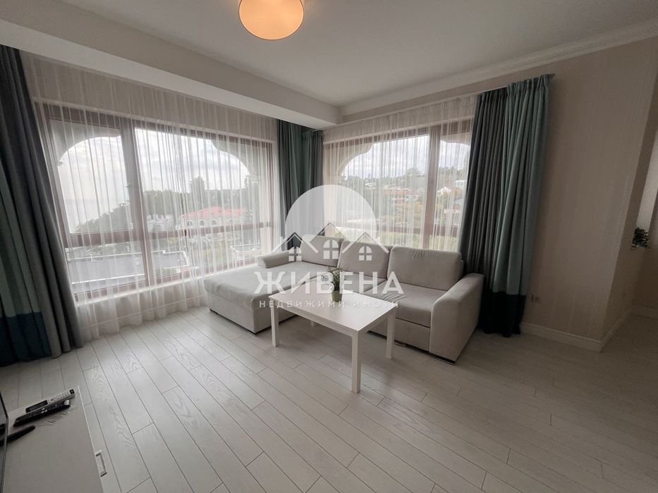 Обзаведен 2-стаен апартамент, м-т Кабакум, 97 кв.м