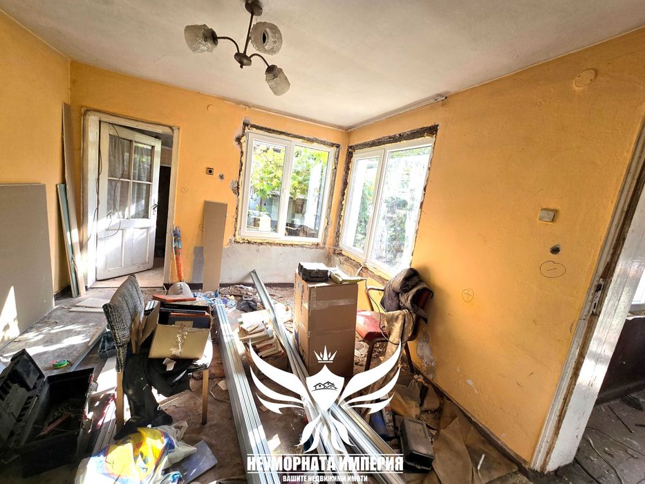 Продава се Къща в Асеновград - 107 кв.м за 870 €/кв.м - Снимка #12