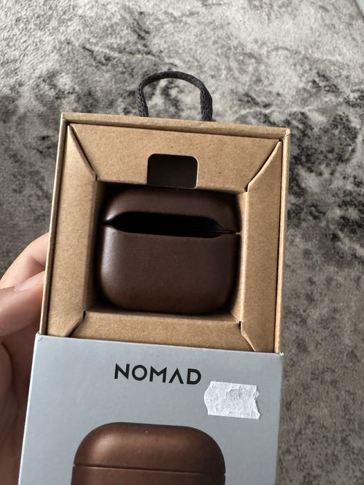 NOU carcasa piele originala Nomad AirPods 3
