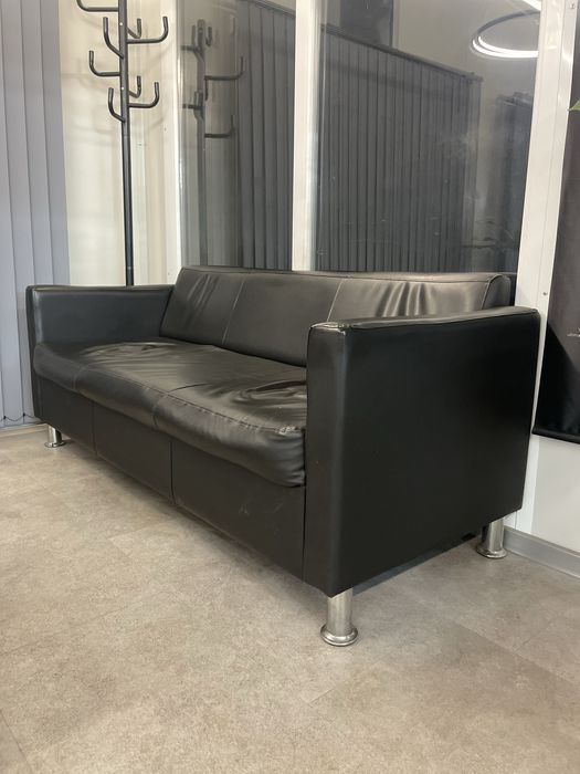 Кожен Диван/канапе/тройка