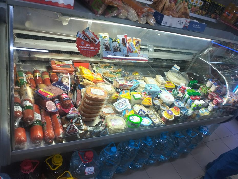 Продам ветринный холодильник в рабочем состояние.