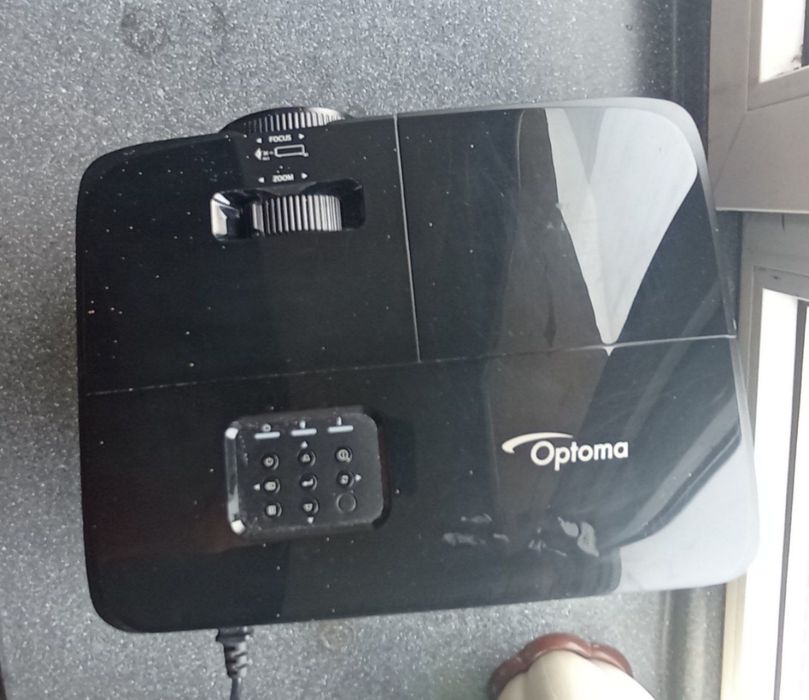 Проектор  Optoma