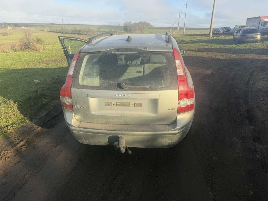volvo v50 1.8 i на части волво в50 теглич 1.8