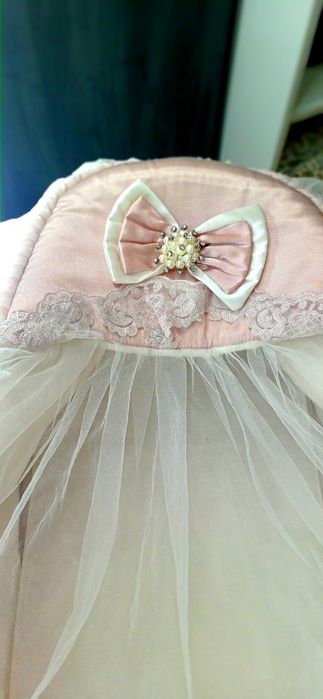 Продам люльку очень красивая.