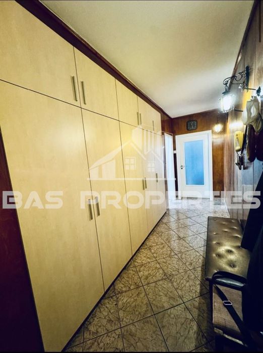 3-стаен в София-Младост 1 площ 96