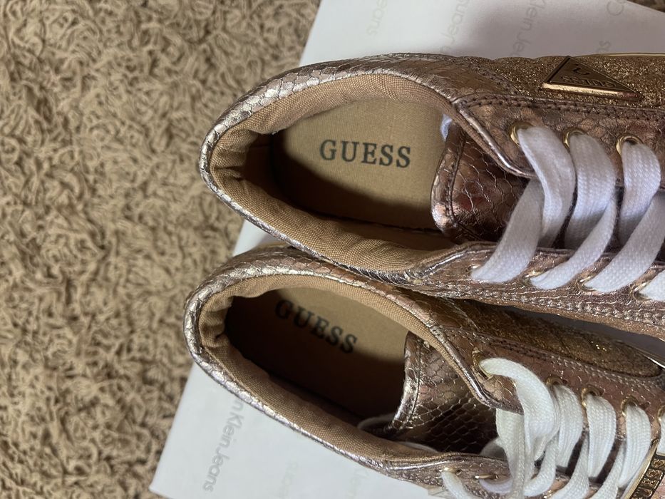 Adidasi Guess originali