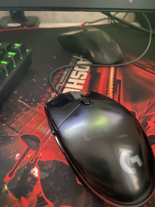 Мышка продам Logitech Bloogy A7