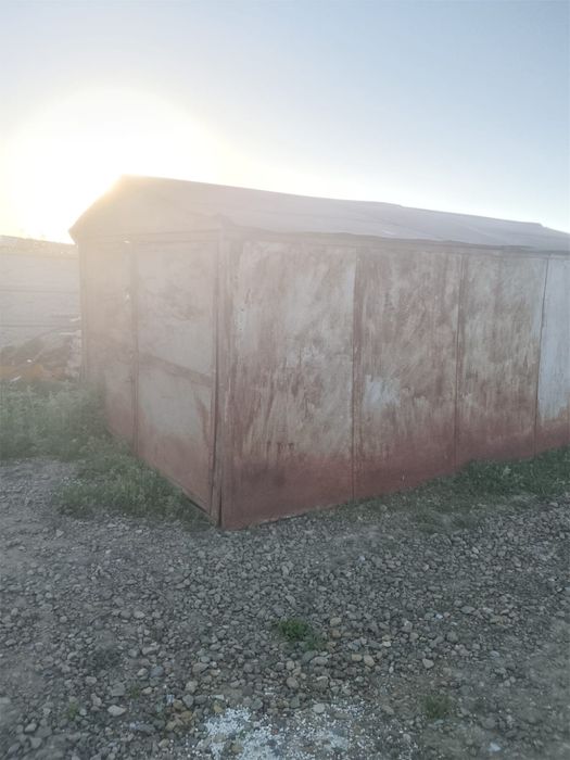 Продам металлический гараж