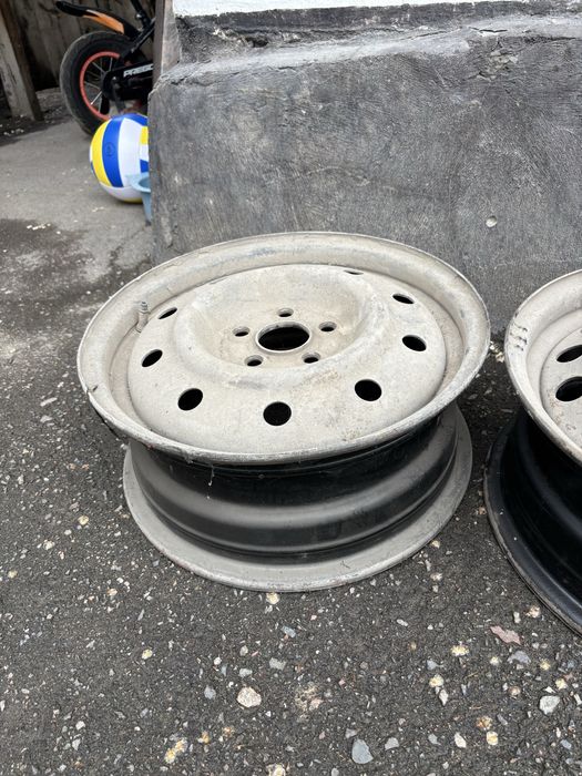 Диски штампованные R15 Toyota